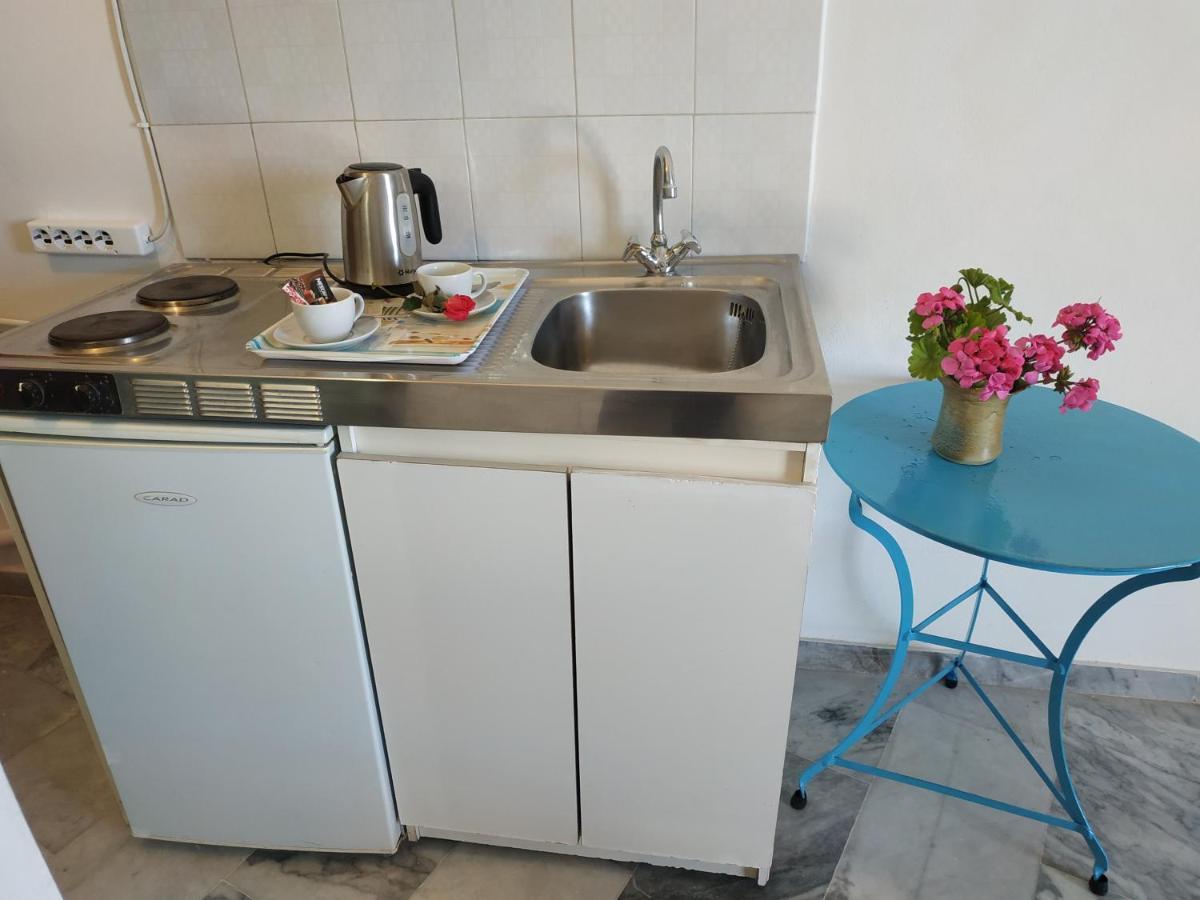 Παραθαλασσιο Στουντιο Μιχαλιας Sea View Studio Michalias Νουμερο 8 Agia Marina  Экстерьер фото